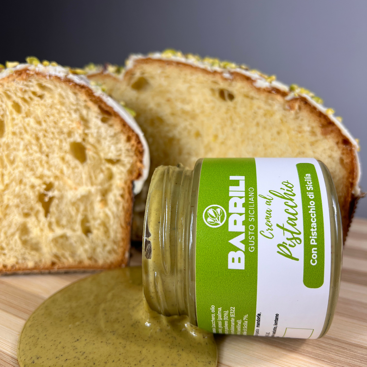 Panettone artigianale al Pistacchio 750 g con vasetto di crema al Pistacchio 190 g
